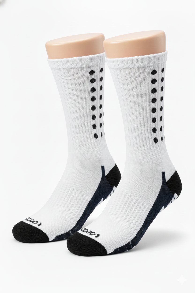 media antideslizante en nylon blanca con puntos jogo
